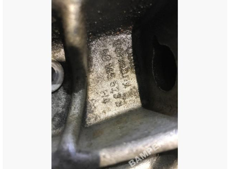 Кронштейн генератора к Audi A4, 2000г.