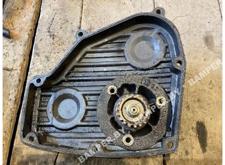 Насос вакуумный к Nissan Primera