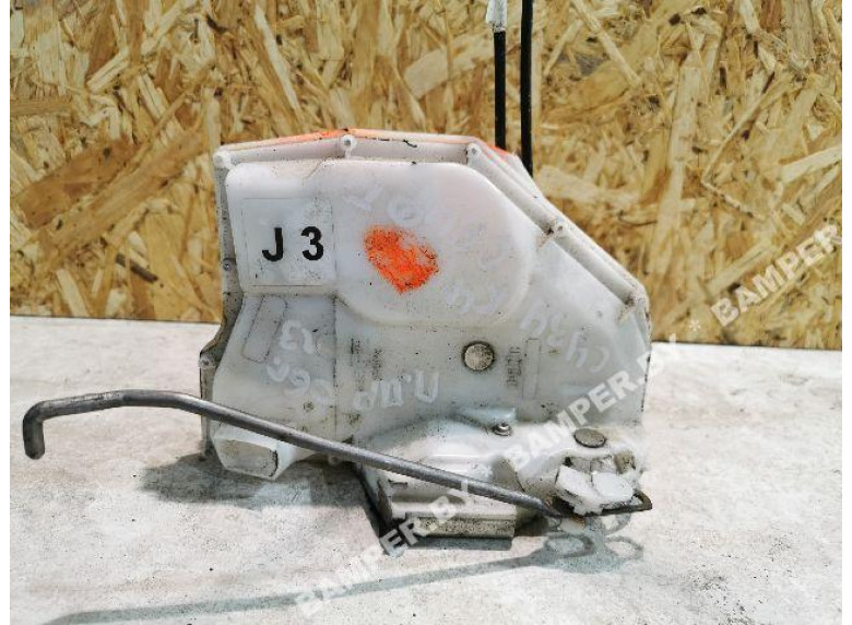 Замок двери передней правой к Suzuki Swift, 2006г.