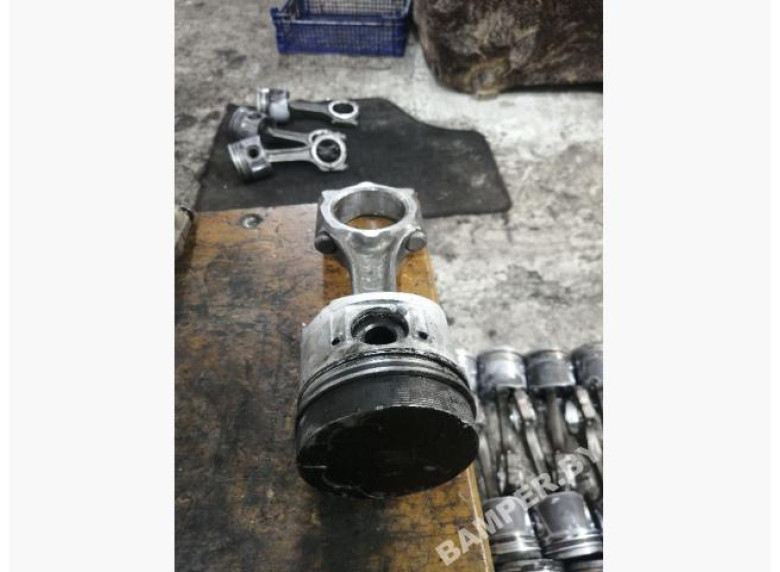 Поршень к Opel Astra, 1996г.