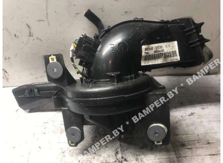 Моторчик печки к Peugeot 5008