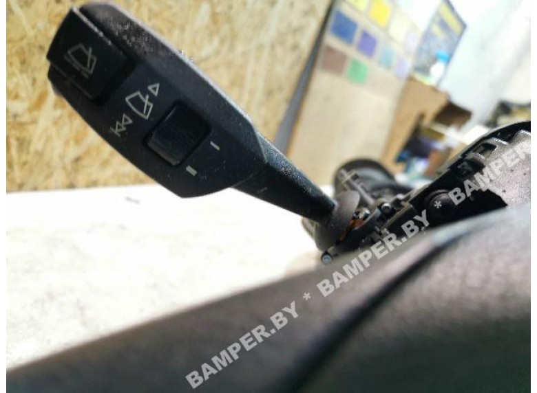 Переключатель подрулевой (стрекоза) к BMW 1 E87/E81/E82/E88