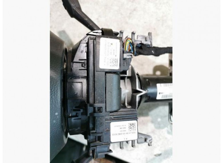 Переключатель подрулевой (стрекоза) к BMW 1 E87/E81/E82/E88