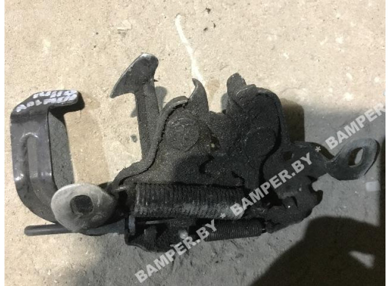 Замок капота к Nissan Almera Tino, 2003г.