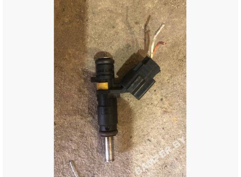 Форсунка к Citroen C4, 2009г.