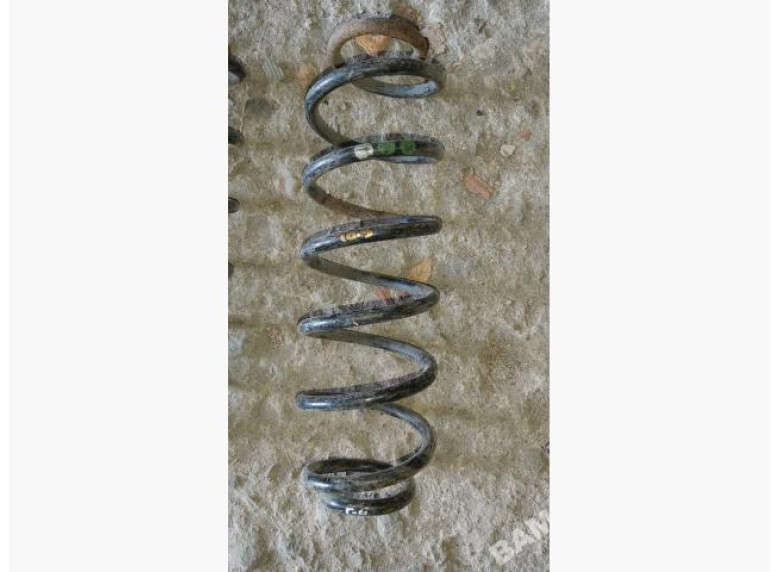 Пружина задняя к Volkswagen Golf, 2000г.