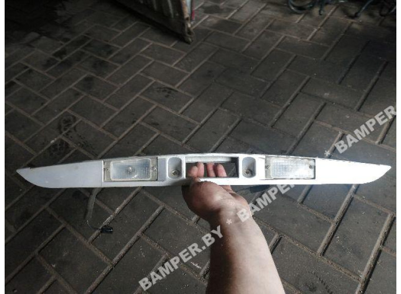 Накладка подсветки номера к Kia Sorento, 2005г.