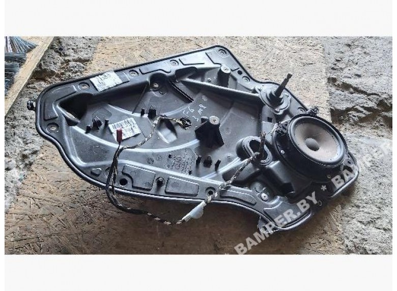 Стеклоподъемник задний левый к Volkswagen Golf