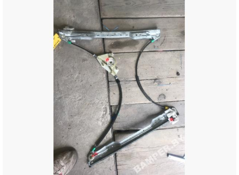 Стеклоподъемник электрический передний правый к Citroen C5, 2006г.