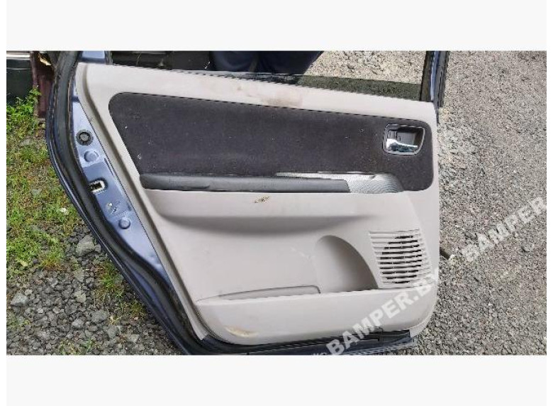 Обшивка двери (дверная карта) комплект к Mitsubishi Grandis, 2006г.