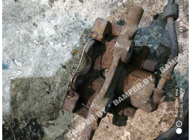 Суппорт передний левый к Volkswagen Sharan, 1998г.