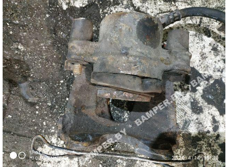 Суппорт передний правый к Fiat Punto