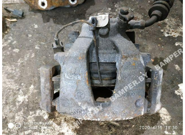 Суппорт передний левый к Alfa Romeo 156, 2000г.