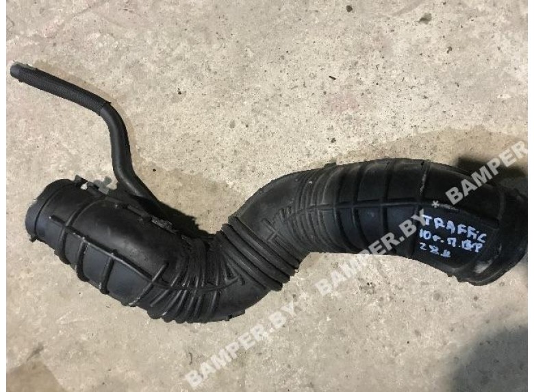 Патрубок воздушного фильтра к Renault Trafic