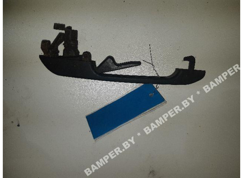 Ручка наружная передняя правая к Volkswagen Golf, 1992г.