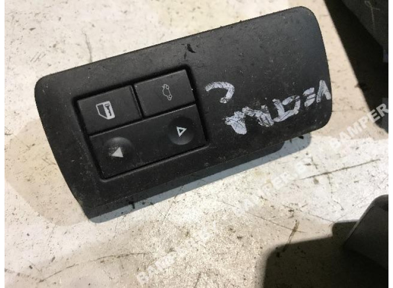 Кнопка стеклоподъемника к Opel Vectra, 2006г.