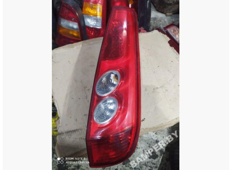 Фонарь задний правый к Ford Fiesta, 2006г.