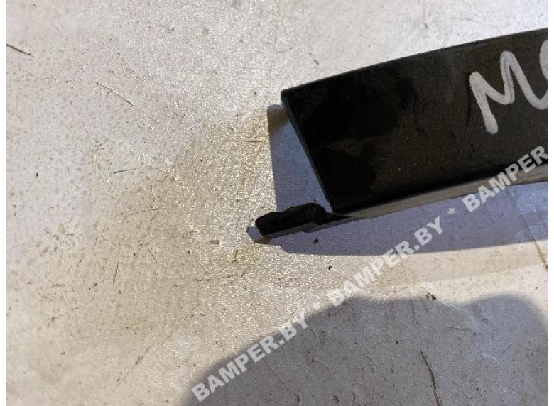 Ус под фару правый к Mercedes ML W163, 2000г.