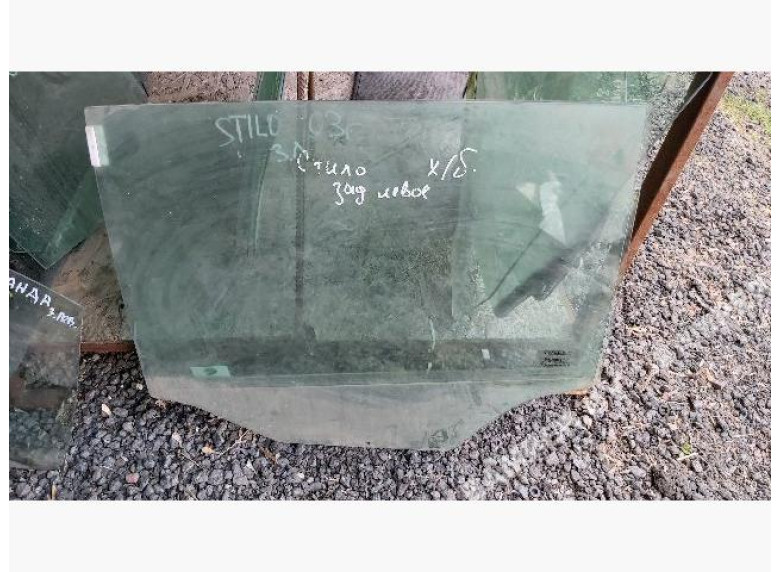 Стекло двери задней левой к Fiat Stilo, 2001г.
