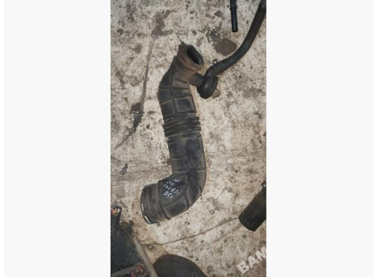 Патрубок воздушного фильтра к Kia Rio