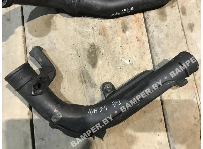 Патрубок (трубопровод, шланг) к Volkswagen Golf