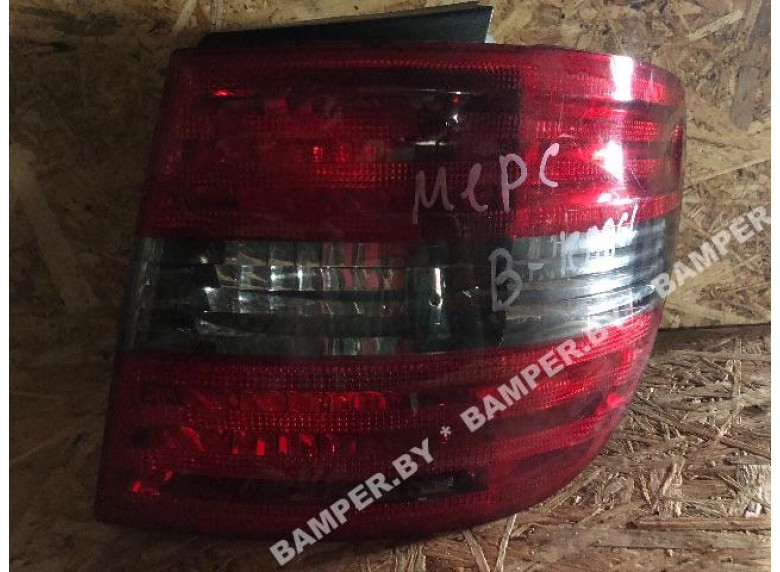 Фонарь задний правый к Mercedes B W245, 2009г.