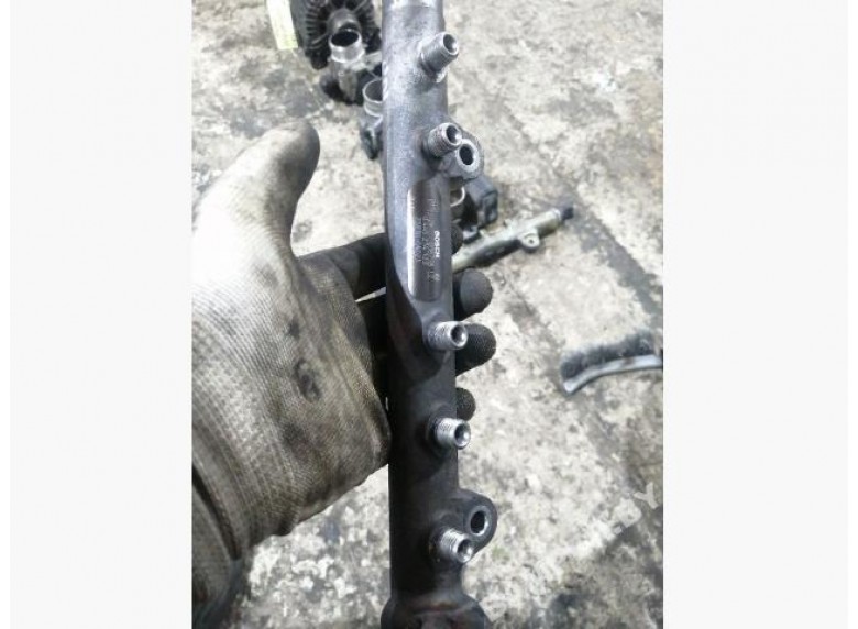 Топливная рампа к Toyota Yaris