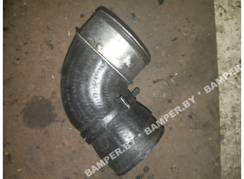 Патрубок интеркулера к Volkswagen Sharan, 2001г.