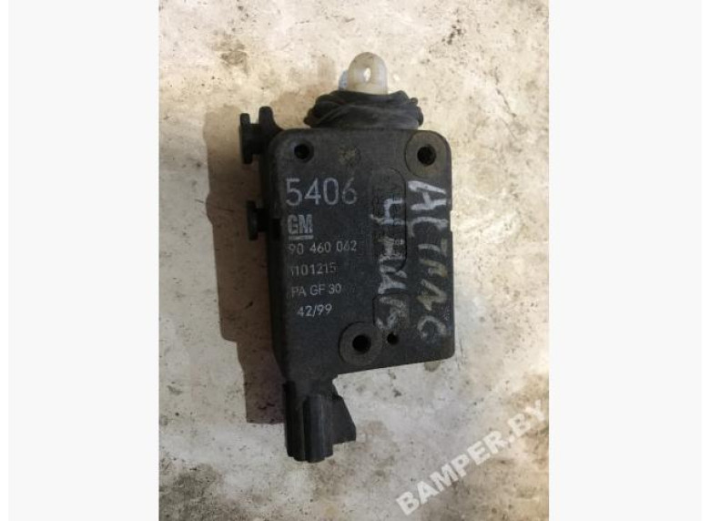 Активатор (привод) замка двери к Opel Astra, 2000г.