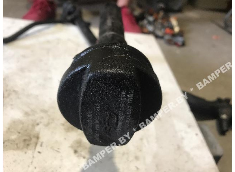 Маслозаливная горловина к Mercedes Vito, 1998г.