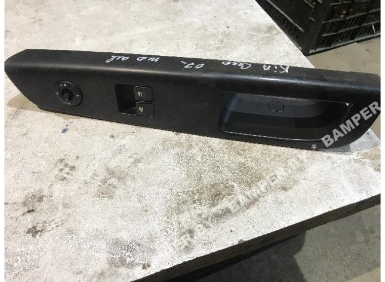 Блок управления стеклоподъемниками к Kia Ceed