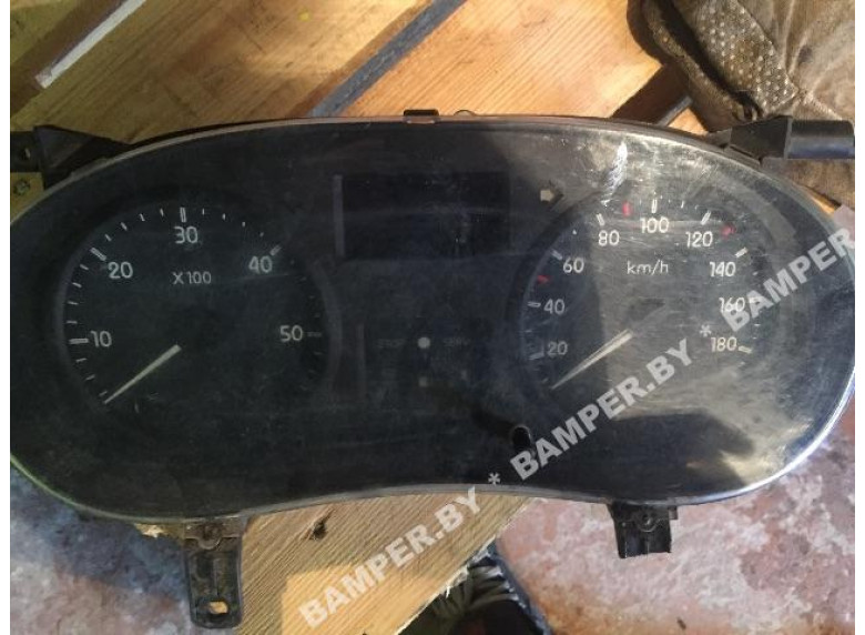 Щиток приборов (приборная панель) к Renault Master, 2004г.