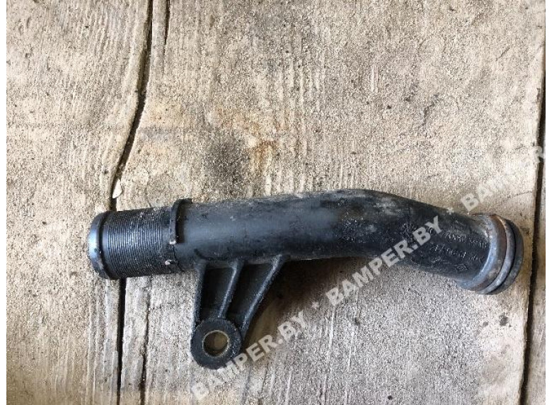 Трубка охлаждающей жидкости пластиковая к Renault Kangoo, 2001г.