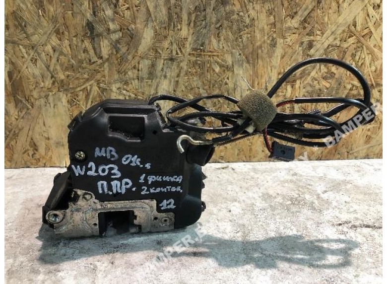 Замок двери передней правой к Mercedes C W203
