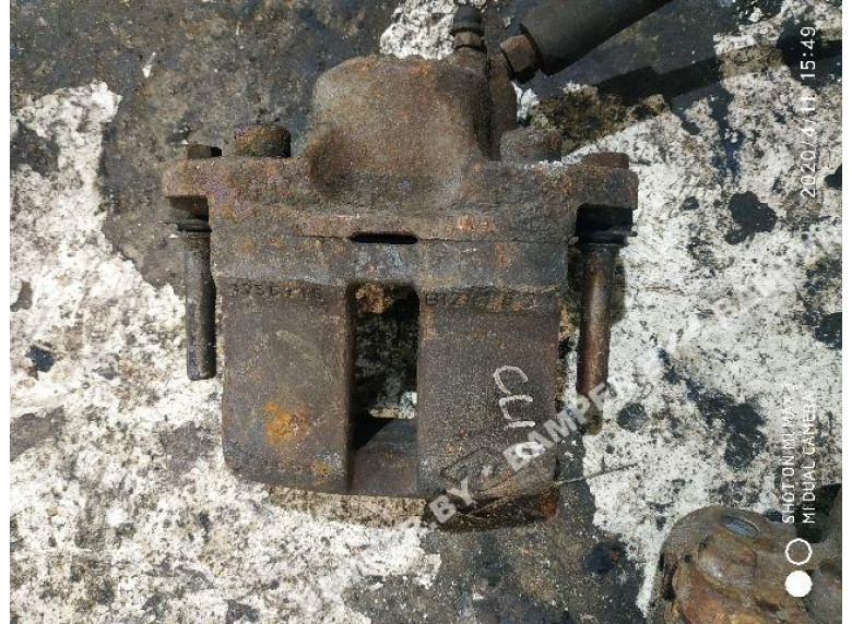 Суппорт передний левый к Renault Megane