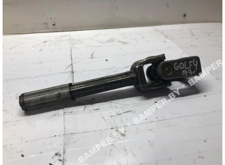Рулевой карданчик к Volkswagen Golf, 2000г.
