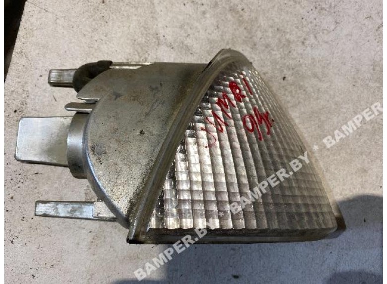 Поворотник правый к Citroen Jumpy