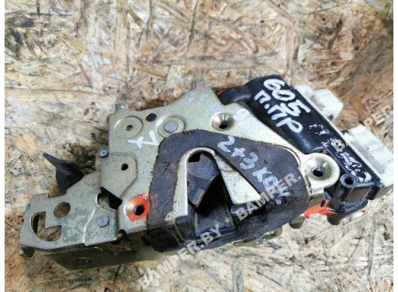 Замок двери передней правой к Peugeot 605, 1998г.