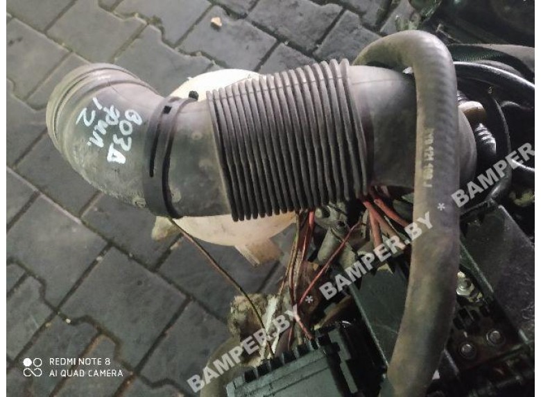 Патрубок воздушного фильтра к Volkswagen Fox