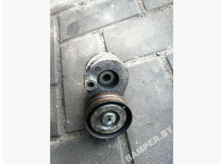 Натяжитель ремня генератора к Volvo V40