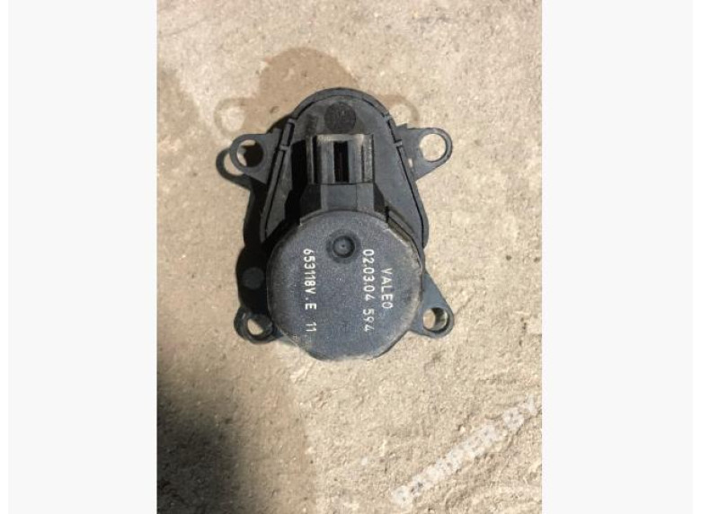 Моторчик заслонки печки к Peugeot 607, 2006г.