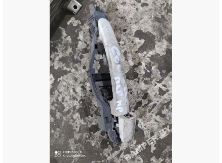 Ручка наружная передняя правая к Volkswagen Golf, 2000г.