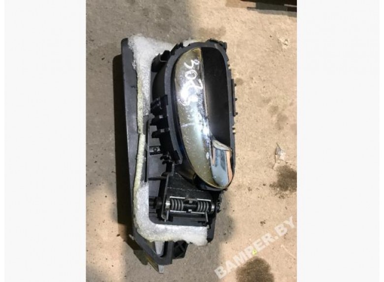 Ручка внутренняя задняя правая к Peugeot 307