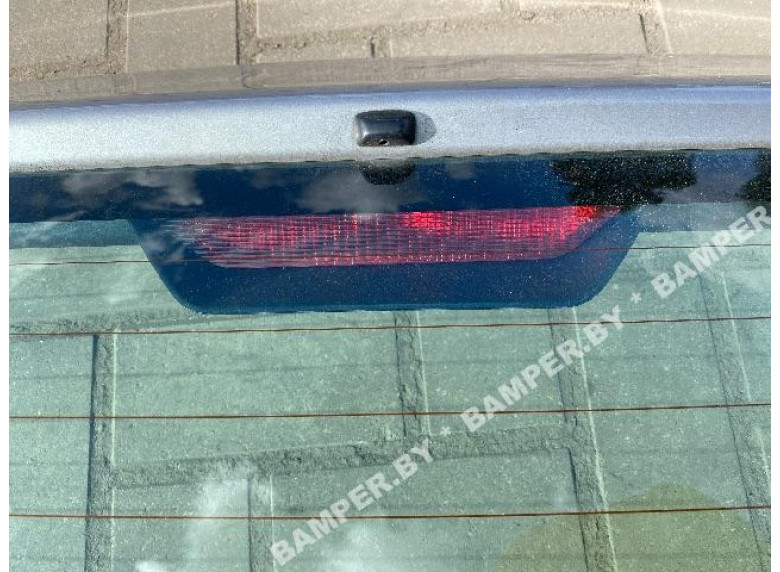Стоп-сигнал к Toyota Corolla, 2003г.