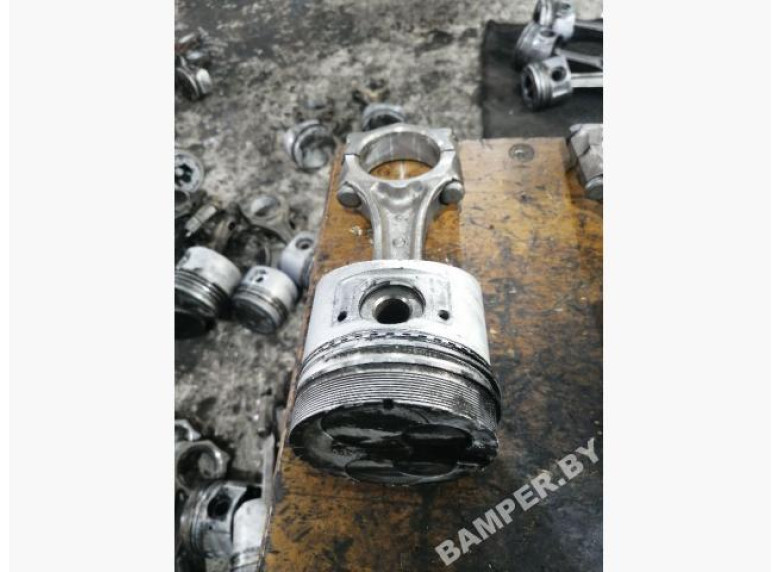 Поршень к Opel Astra, 1996г.