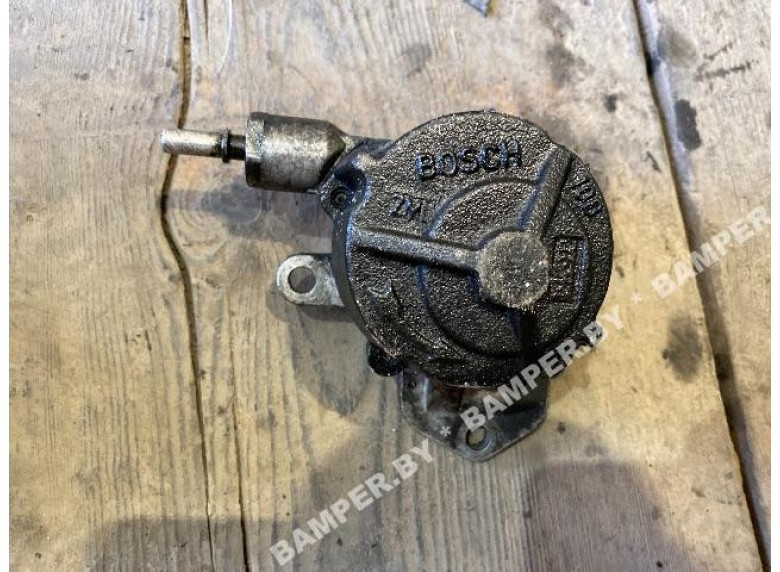 Насос вакуумный к Peugeot Partner