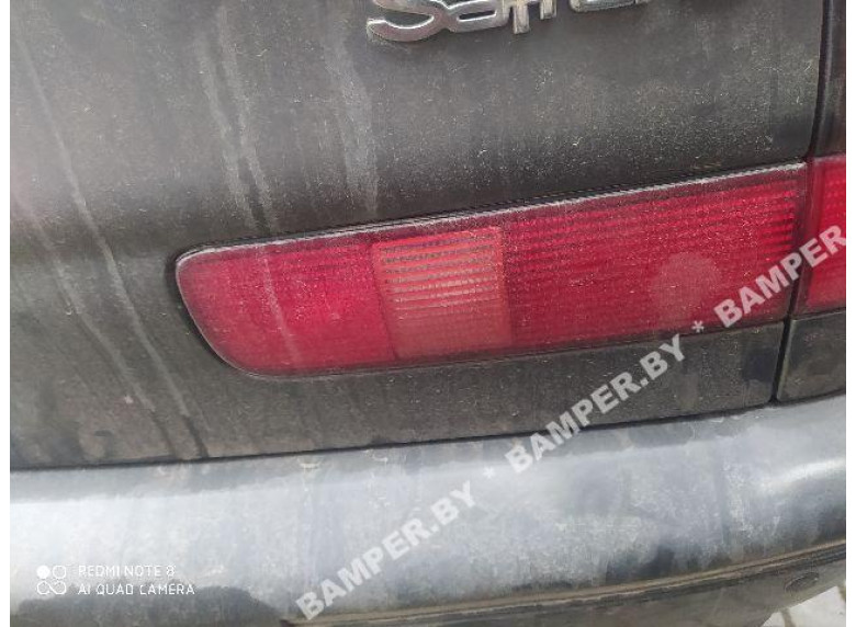 Фонарь крышки багажника правый к Renault Safrane, 1998г.