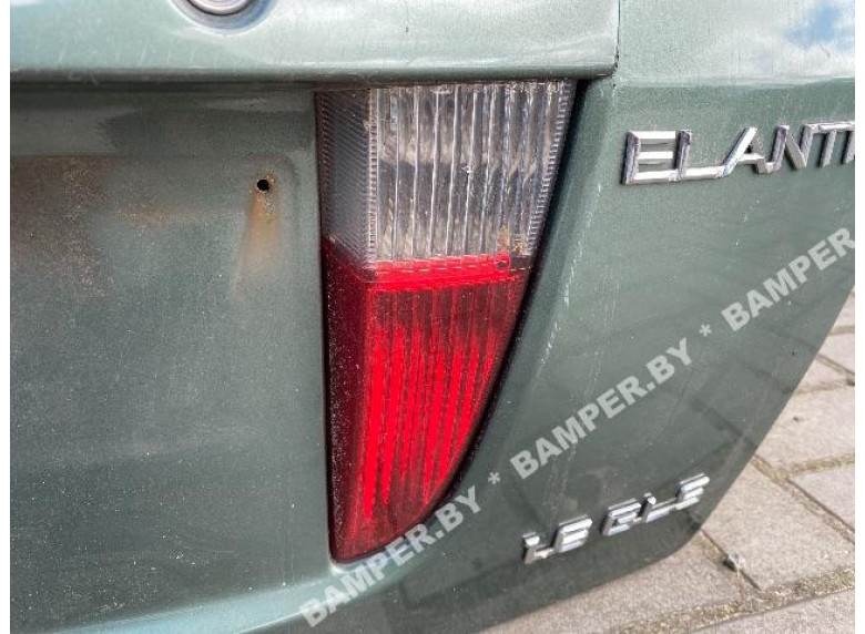 Фонарь крышки багажника правый к Hyundai Elantra
