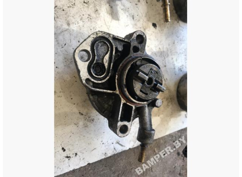 Насос вакуумный к Citroen C5, 2003г.