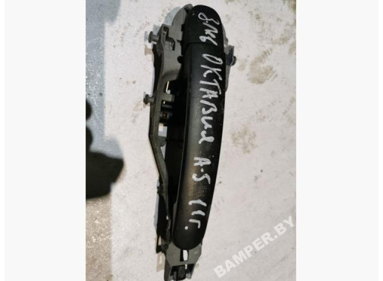 Ручка наружная задняя левая к Skoda Octavia, 2011г.